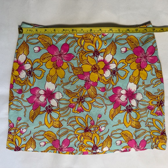 PETITE Necessary Objects Tropical Floral Skort - Picture 2 of 7